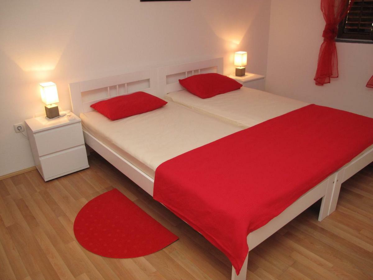 Illy City Centre Apartment Sibenik Exterior photo